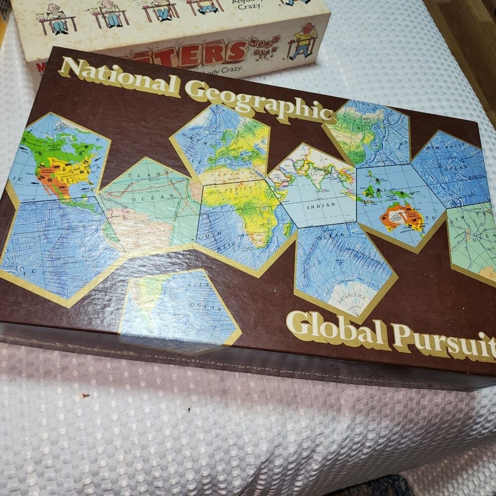 NATIONAL GEOGRAPHIC GUC VINTAGE GLOBAL PURSUIT GAME